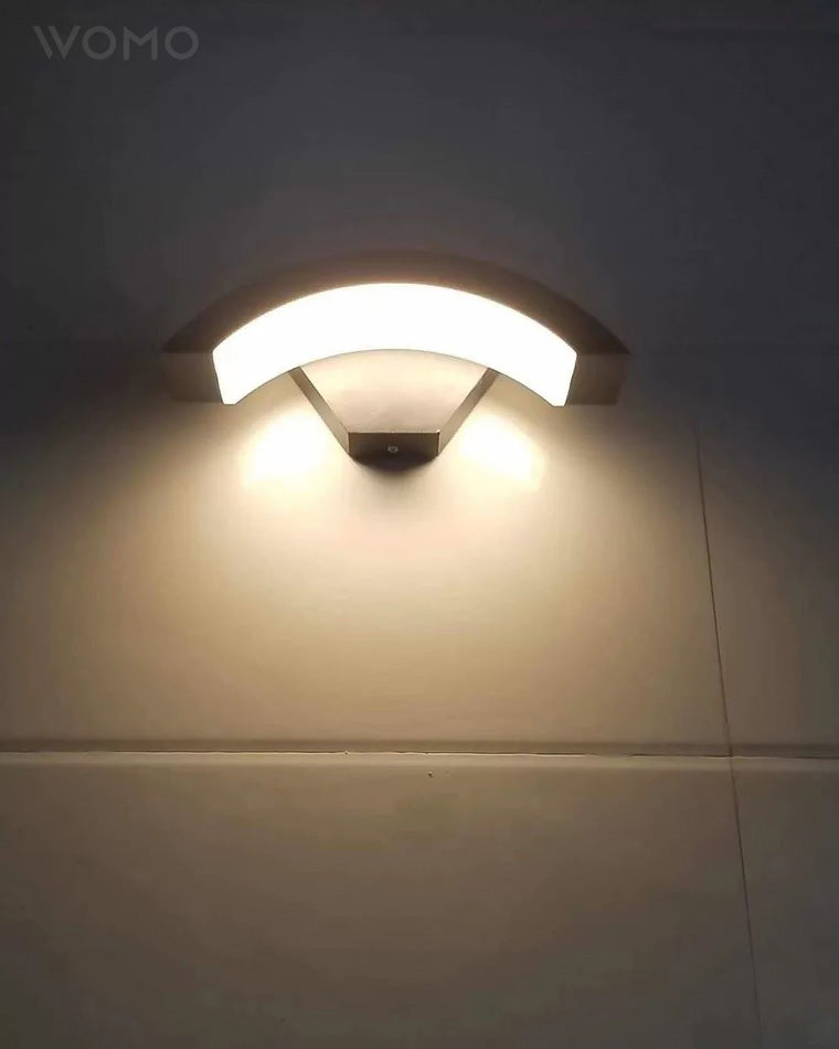 WOMO Outdoor Motion Detector Wall Light -WM9002