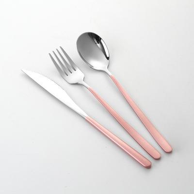 Avera - Dinner Cutlery Set - Nordic Side -