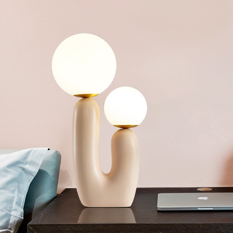 Nordic Creative Table Lamp Design