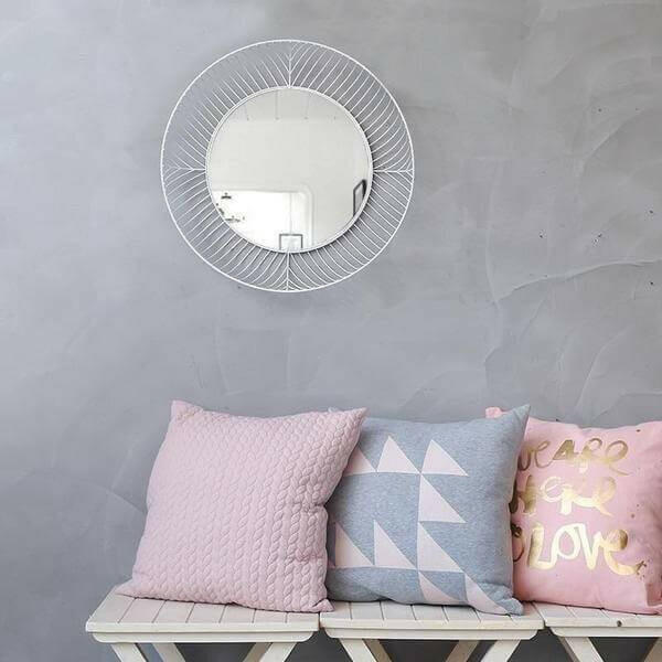 Nicolina - Round Iron Frame Mirror