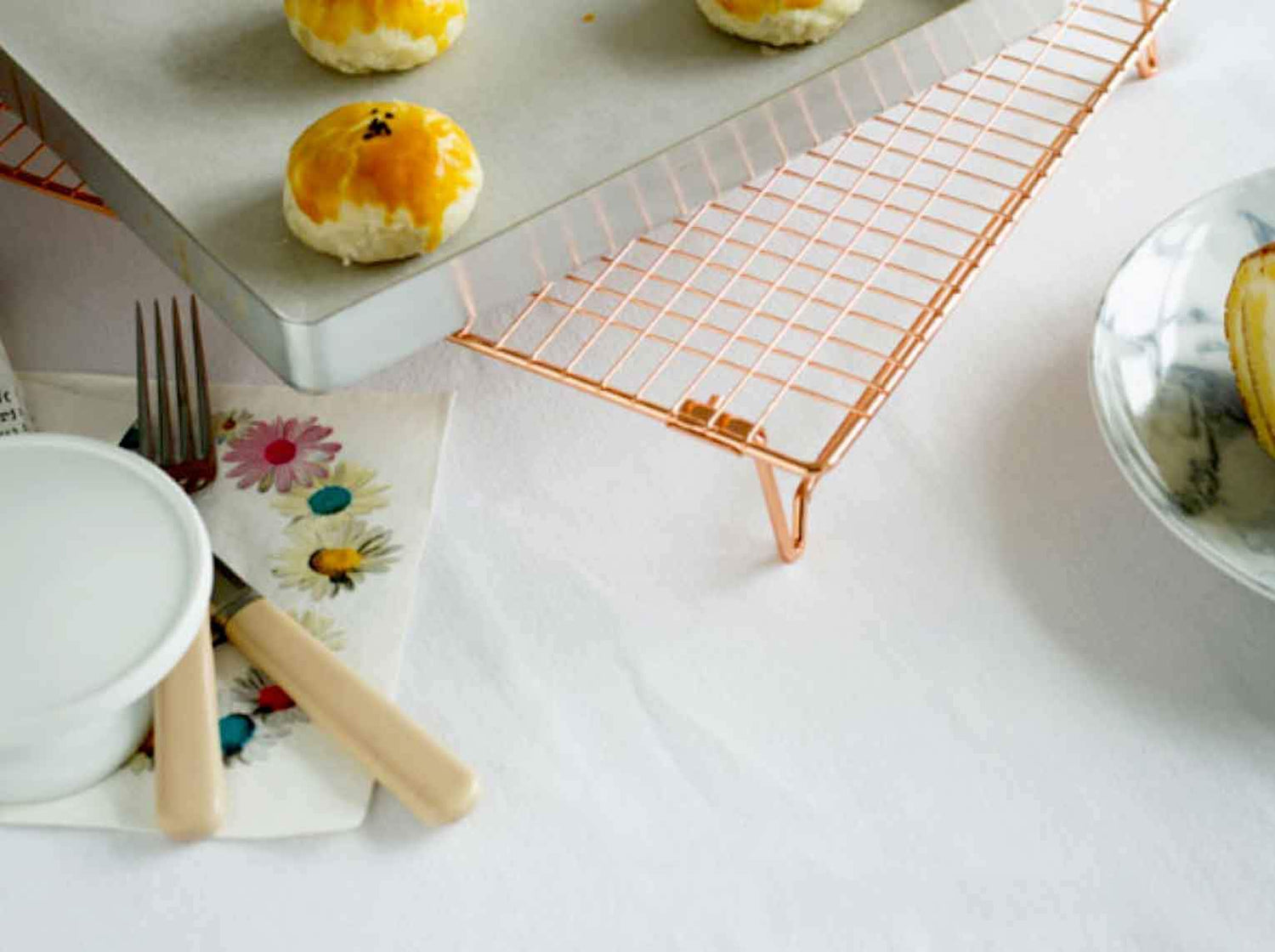 Rose Gold Cooling Rack - Nordic Side - 