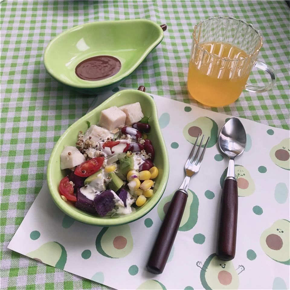 Milly - Glazed Colored Ceramic Avocado Plate - Nordic Side - 02-19, modern-pieces