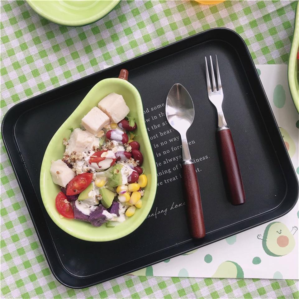 Milly - Glazed Colored Ceramic Avocado Plate - Nordic Side - 02-19, modern-pieces